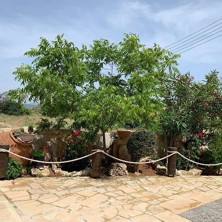 Lofou Traditional House 外观 照片